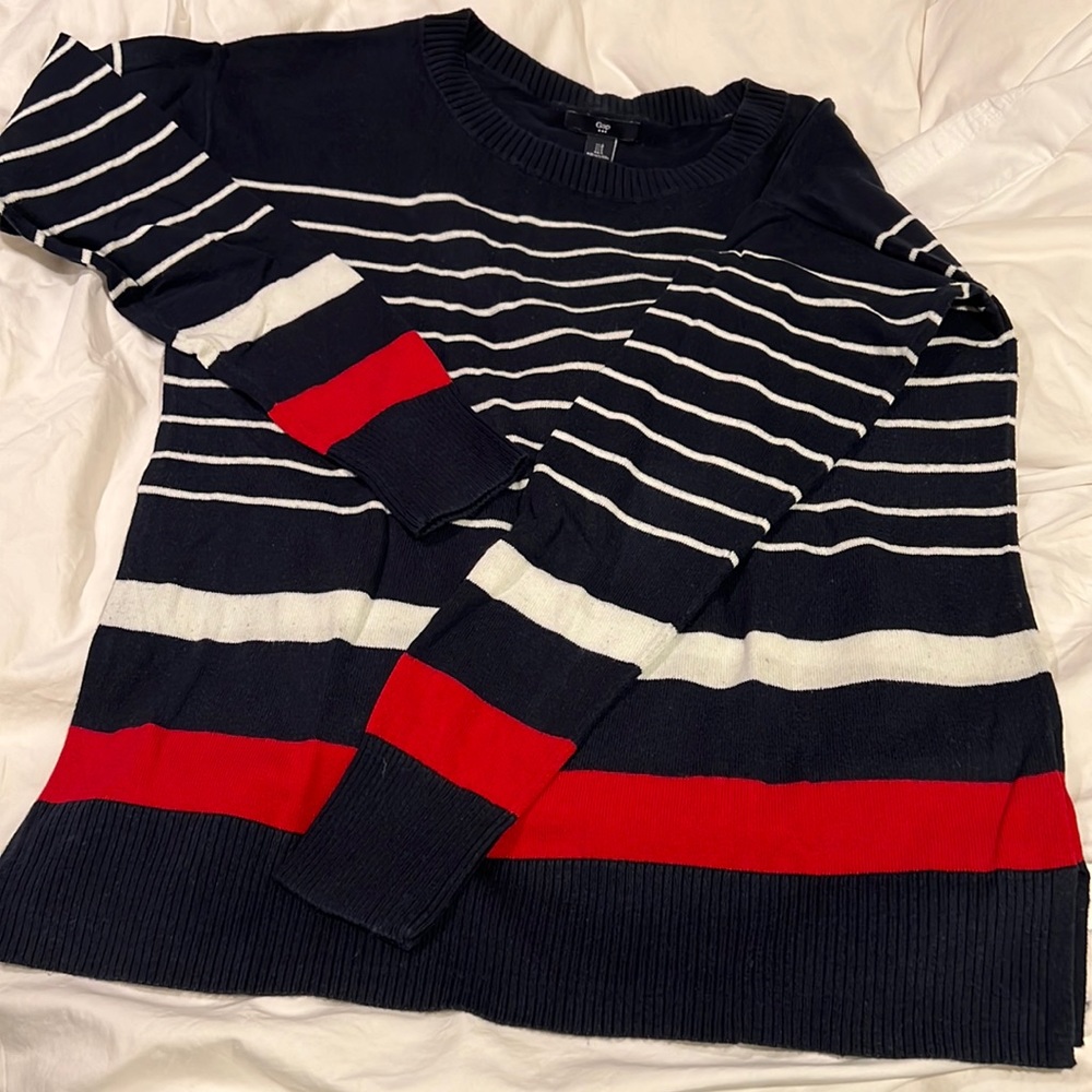Gap navy striped sweater